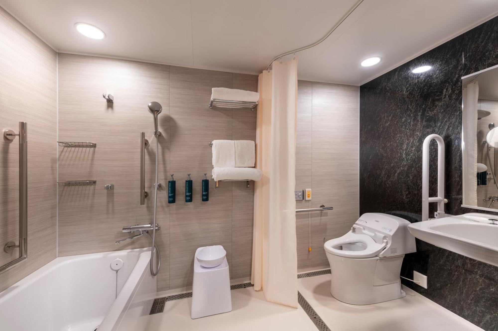 Doubletree By Hilton Higashiyama 酒店 4*