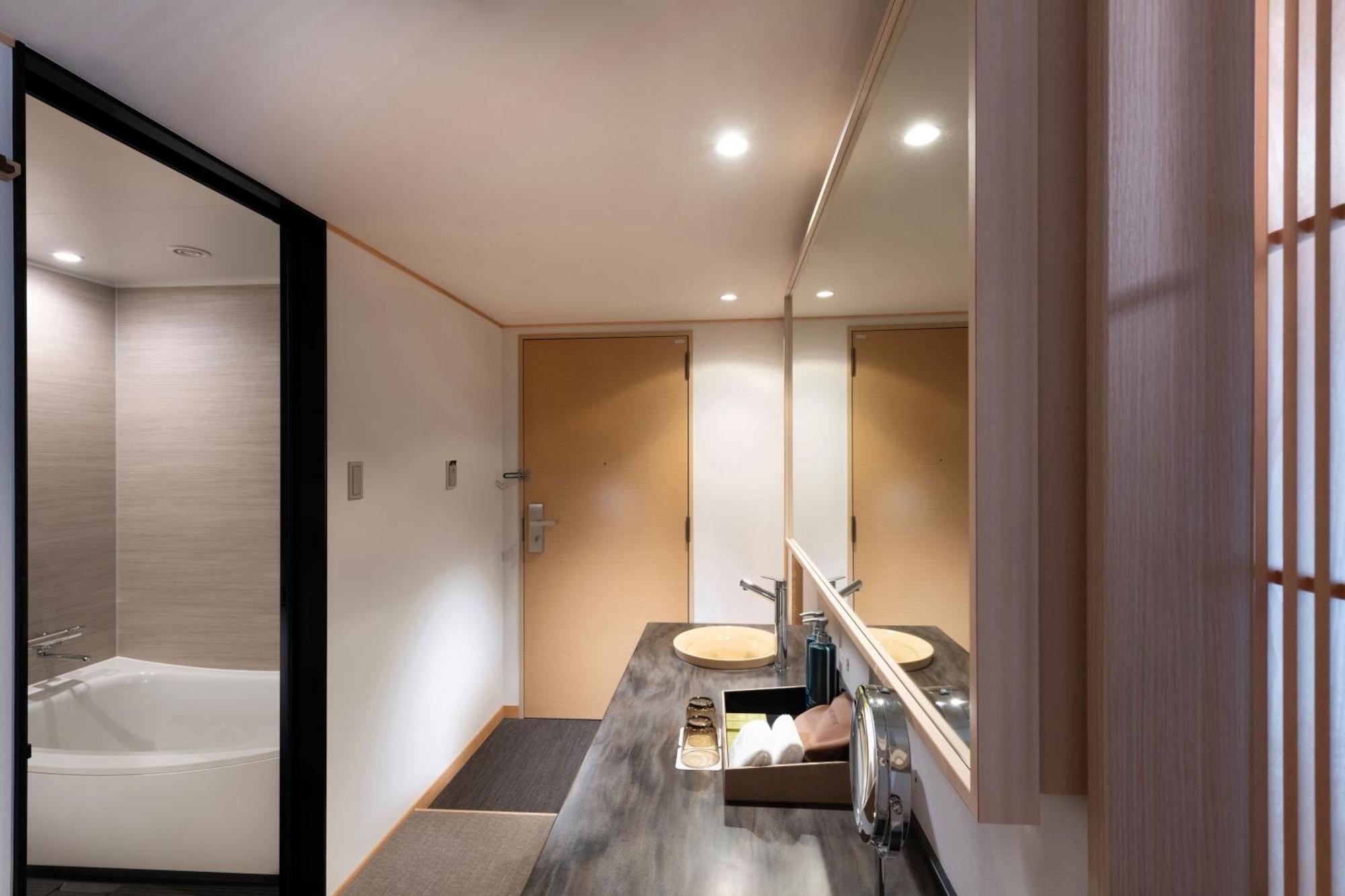 Doubletree By Hilton Higashiyama 4* 京都